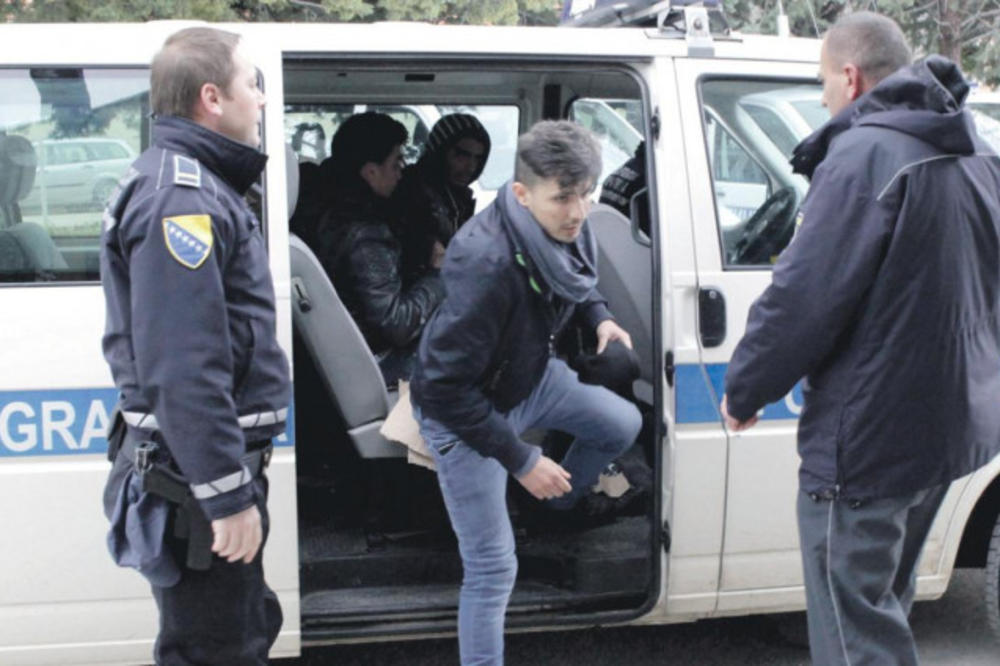 AKCIJA HRVATSKE I BiH POLICIJE: 20 pohapšeno zbog krijumčarenja migranata