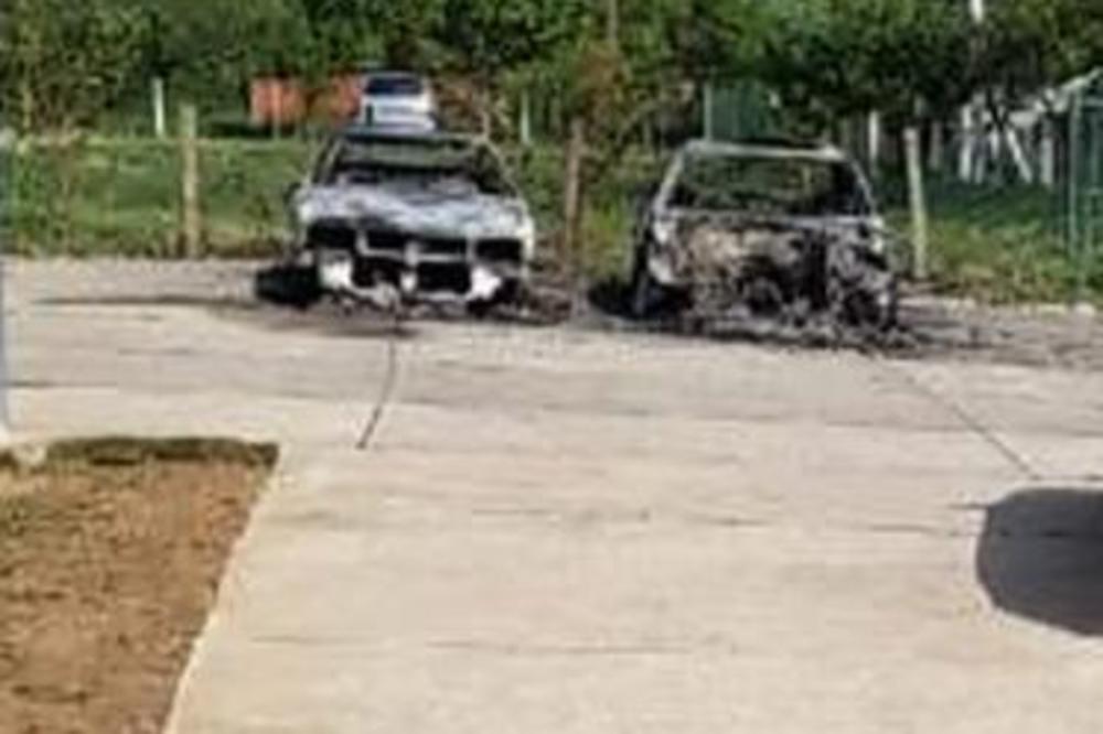GORELI AUDI I MERCEDES: Zapaljena dva automobila u Aranđelovcu