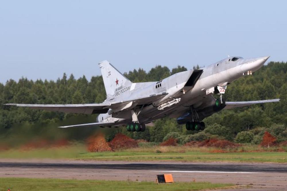 (VIDEO) RUSIJA LANSIRA RAKETNI BOMBARDER: Novi supersonični avion je vojni hit i nosi dvostruko više bombi