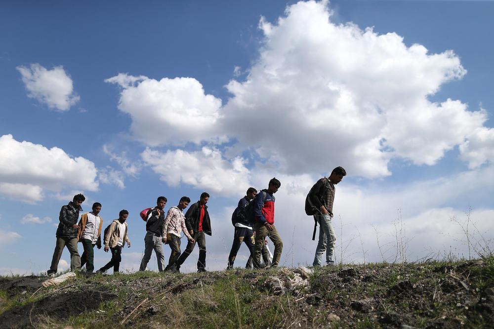 UZBUNA U ŠIDU: Zbog lažne vesti migranti krenuli ka Batrovcima