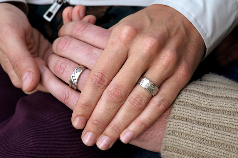 STARO VEROVANJE O BURMAMA KOJEG SE TREBA PRIDRŽAVATI: Nemojte da prekršite ovo pravilo, smatra se da donosi LOŠU SREĆU u braku