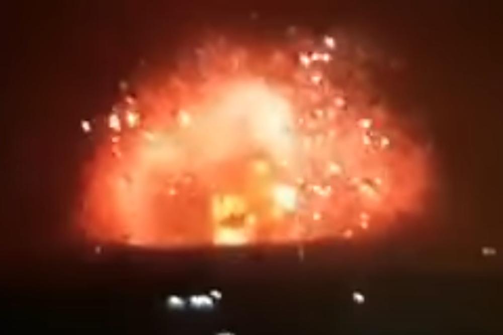 (VIDEO) NOV ŽESTOK UDAR NA SIRIJU: Eksplozije toliko jake da su izazvale ZEMLJOTRES! 40 poginulo!