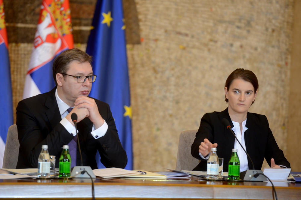 STEFANOVIĆ O NAJAVLJENIM IZMENAMA U KABINETU ANE BRNABIĆ: Premijerka i predsednik Vučić u narednih mesec dana o rekonstrukciji vlade
