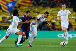 (VIDEO) LUDI EL KLASIKO: Žestoki remi Barse i Reala! Varničilo na sve strane, šampion do boda sa igračem manje, Ronaldo igrao samo poluvreme