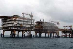 SAD: Kupci nafte iz Irana da obustave uvoz! To zahtevamo i od saveznika!
