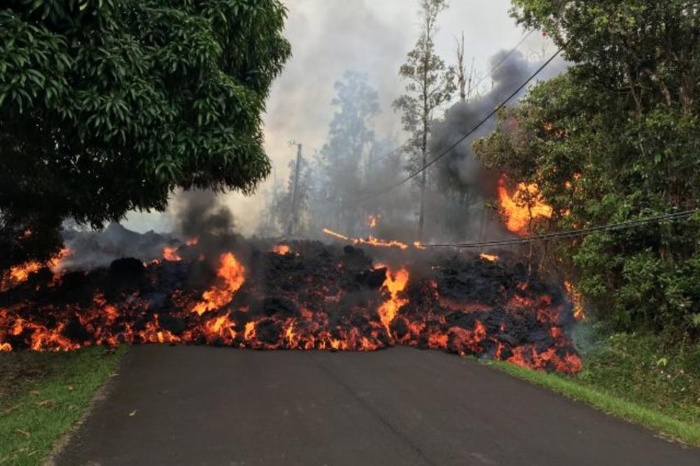 PORUČUJU LJUDIMA DA SE SPREME NA NAJGORE: Vulkan na Havajima ne prestaje da DIVLJA, katastrofi se ne nazire kraj! (VIDEO)