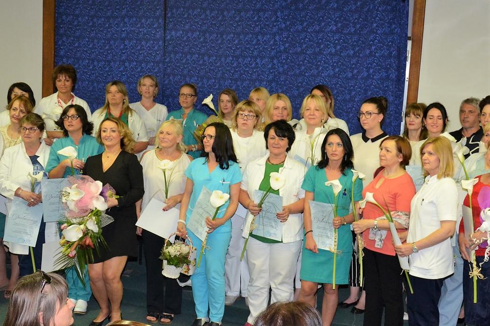 MEDICINSKE SESTRE, SREĆAN VAM PRAZNIK: U Kliničkom centru održana svečanost, na kojoj su sestrama uručene ZAHVALNICE