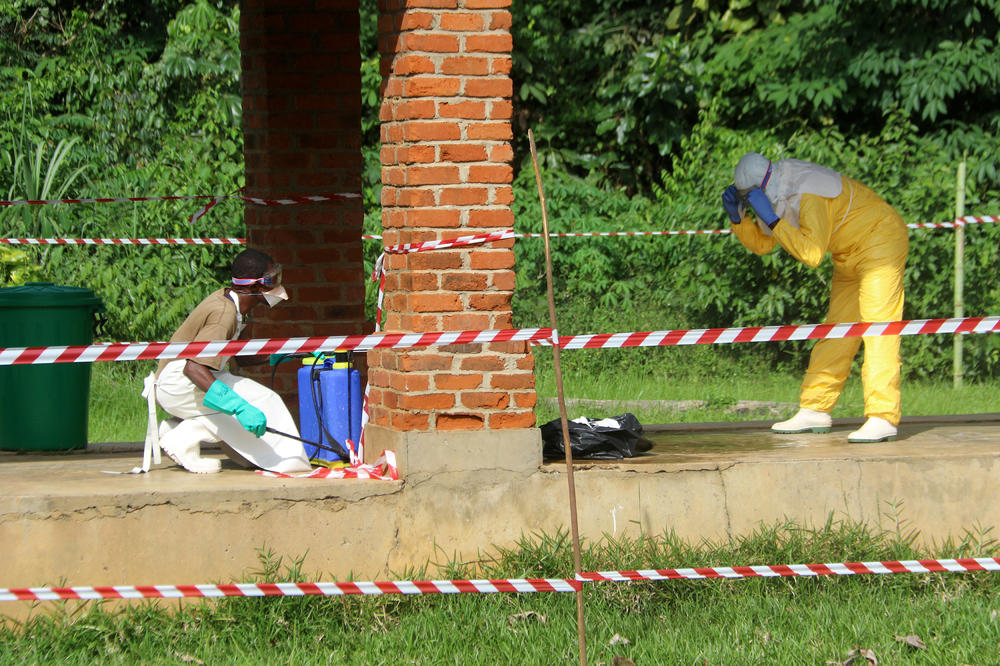 SMRTONOSNI VIRUS SE NE SMIRUJE: 3 nova slučaja ebole potvrđena u milionskom gradu u Kongu
