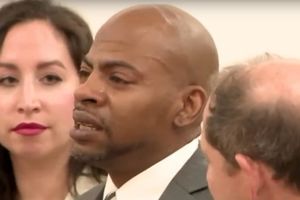 I KAMEN BI ZAPLAKAO: Oslobođen posle 27 godina za ubistvo koje NIJE POČINIO, pogledajte njegovu DIRLJIVU REAKCIJU (VIDEO)