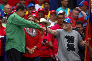 ŽESTOKA BORBA ZA POBEDU NA IZBORIMA: Maradona i Erdogan za Madura, Ameri za opoziciju (VIDEO)