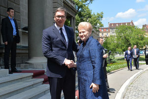 SUSRET NA ANDRIĆEVOM VENCU: Vučić razgovarao sa predsednicom Litvanije