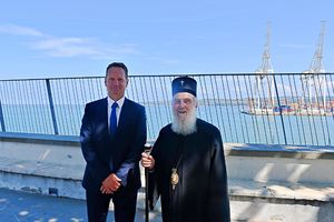 ZVANIČNA POSETA SLOVENIJI: Patrijarh Irinej sa županom Kopra o gradnji pravoslavne crkve (KURIR TV)