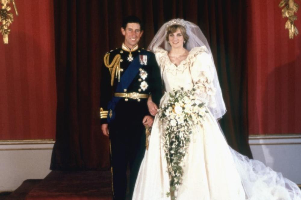 POGREŠNO IME I RAZBIJENA TIJARA: Ovo su sve DRAME kraljevskih venčanja