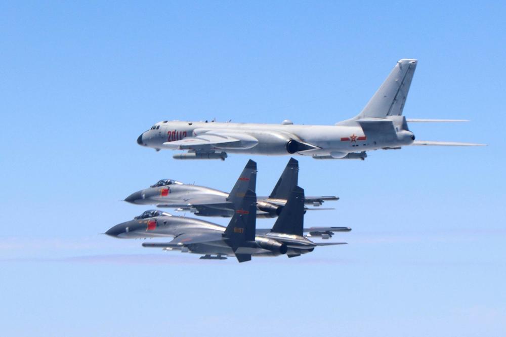 PENTAGON: Kina obučava vojne pilote za napade na SAD