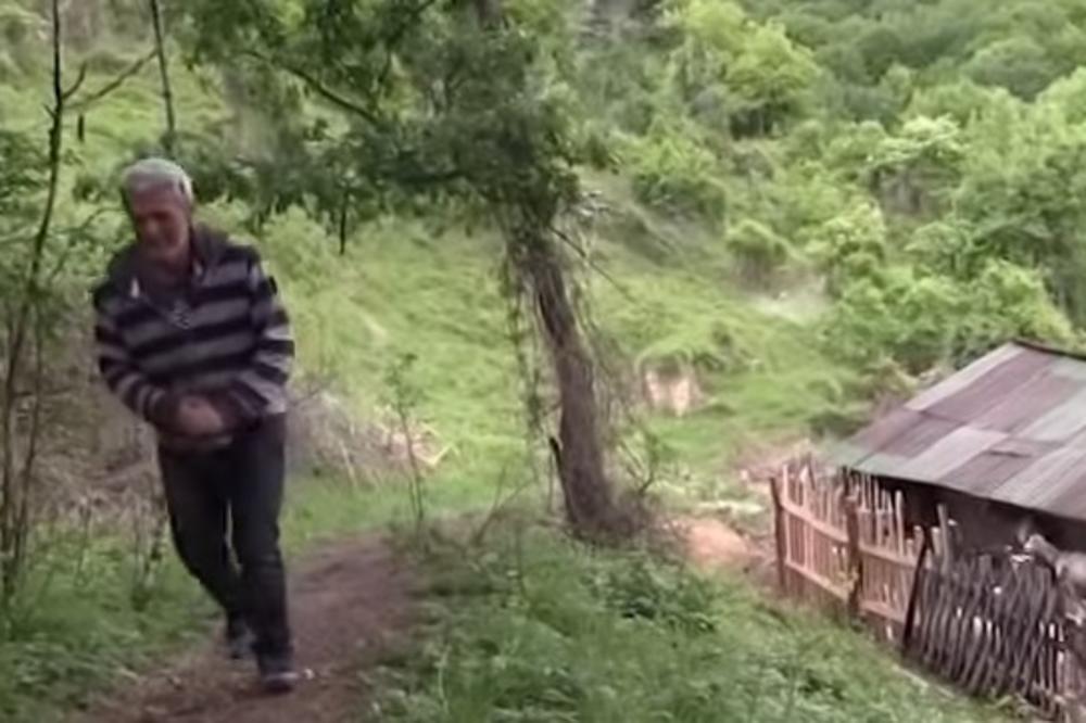 POTRESNA PRIČA VITOMIRA IZ KREMINA: Jedini je stanovnik sela kod Foče, a živi u štali! Da ga lovci nisu videli, za njega se ne bi ni znalo! (VIDEO)