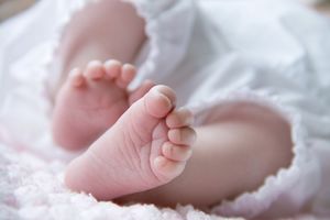 HOROR PRIČE IZ HRVATSKIH BOLNICA PODIGLE BURU: 4 doktora na ultrazvuku nisu primetila da mi beba nema ruku