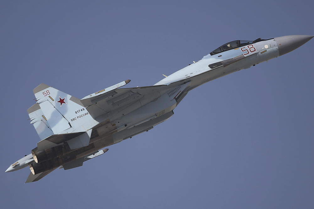 TESNO NEBO IZNAD SIRIJE ZA RUSE I AMERIKANCE: Suhoj izdominirao nad F-22! Ipak nije nevidljiv! (FOTO)