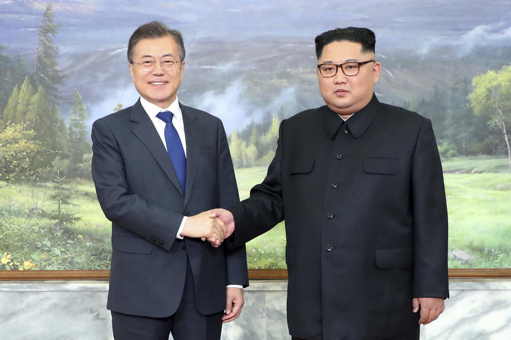 ISTORIJSKI DOGOVOR: Samit dve Koreje u septembru u Pjongjangu