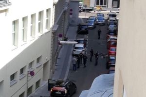 PONOVO PALA KRV NA BEČKIM ULICAMA: U centru grada na pločniku pronađeni upucani žena i muškarac! (VIDEO, FOTO)