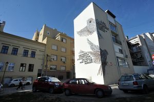 BEOGRAD DOBIO NOVI MURAL: Zidove zgrade u Fruškogorskoj krasi vrabac! (FOTO)