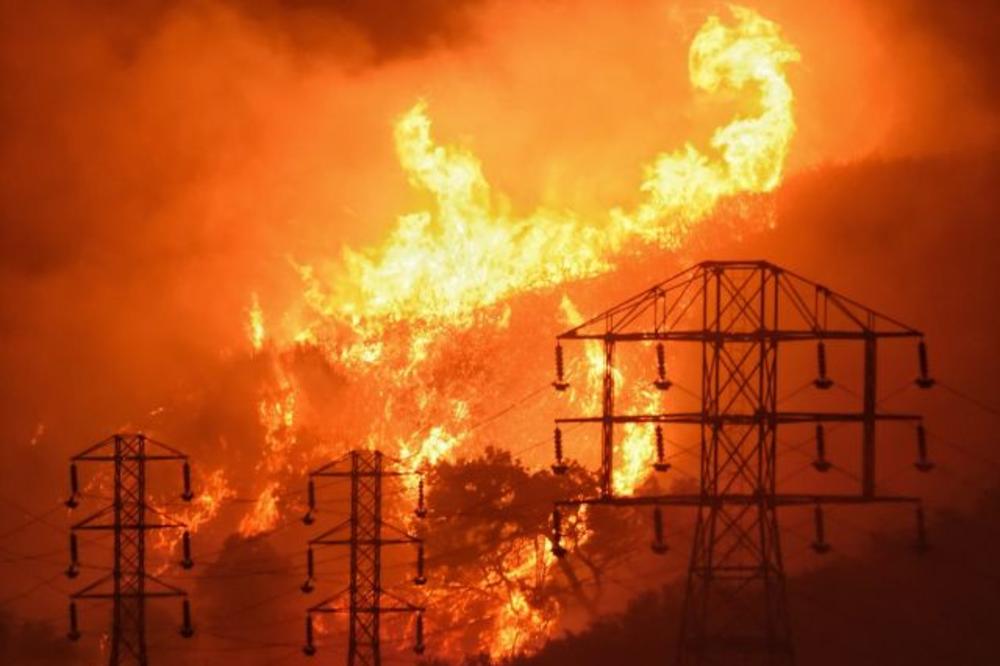 PET MESECI PAKLA: Konačno ugašen najveći požar u Kaliforniji, evo kakvu PUSTOŠ je ostavio (VIDEO)