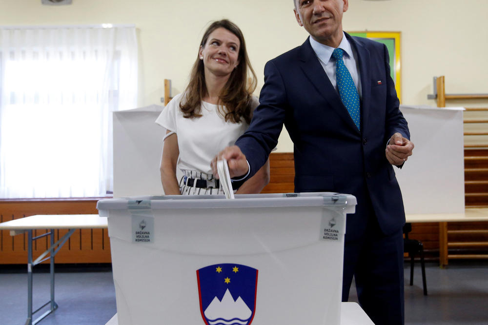 25 PARTIJA U BORBI ZA 90 POSLANIČKIH MANDATA: Slovenci biraju nov parlament