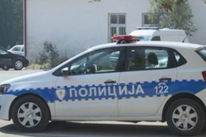 OSTAVILI BOLESNOG SINA U TREBINJU, PA PRODUŽILI ZA TIVAT? Policija pronašla Ruse u Crnoj Gori, otac rekao samo OVO