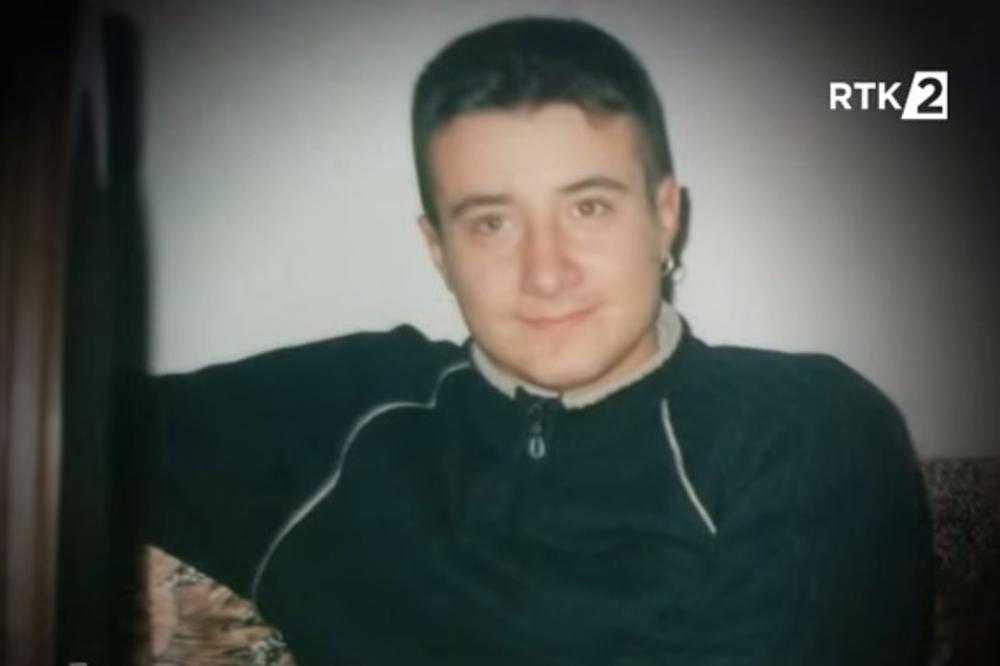 NAJVEĆI JE BOL MAJKE KOJA JE IZGUBILA SINA: Dimitrije je imao samo 17 godina kada je mučki usmrćen rafalom iz automobila