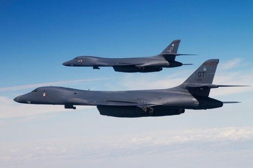 AMERI OPET ČAČKAJU RUSE: Dva strateška bombardera B-1B Lansers pokušala da se ušunjaju iz Norveške