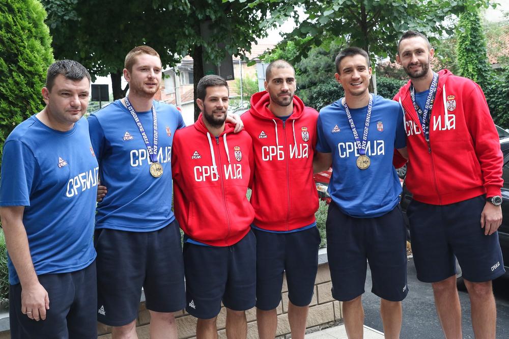 SRBI BRANE TITULU: Srpski basketaši u Amsterdamu jure četvrtu titulu u nizu