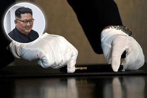 SENZACIONALNO! PRIČA KOJA TRESE SVET: Ovako je Kim Džong-un izbegao OTROVNU HEMIJSKU OLOVKU (FOTO, VIDEO)