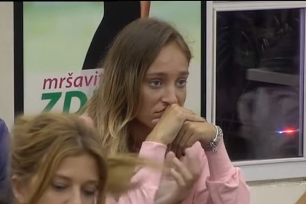 SVESNA SI DA SI SE UMEŠALA U BRAK! ĐEKSON SASUO LUNI SVE U LICE: Ne želim da se ti i Sloba pomirite! (VIDEO)