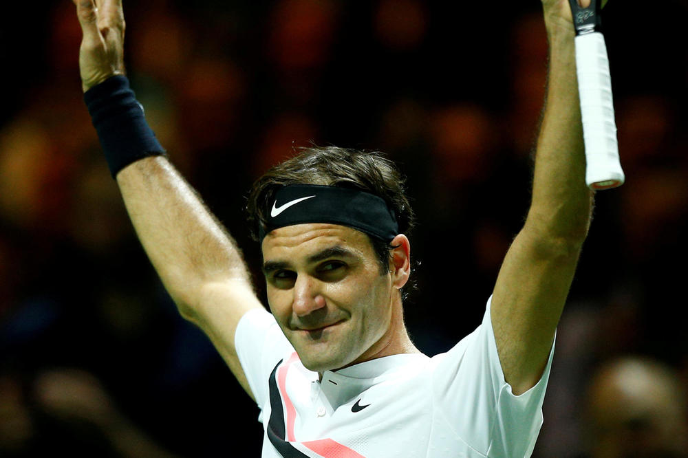 RODŽER STRAŠNI: Federer pobedio Raonića za 98. titulu u karijeri