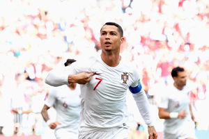 RONALDO JE NEZAUSTAVLJIV: Kristijano srušio Maroko, oborio još jedan rekord i poveo Portugal ka osmini finala!