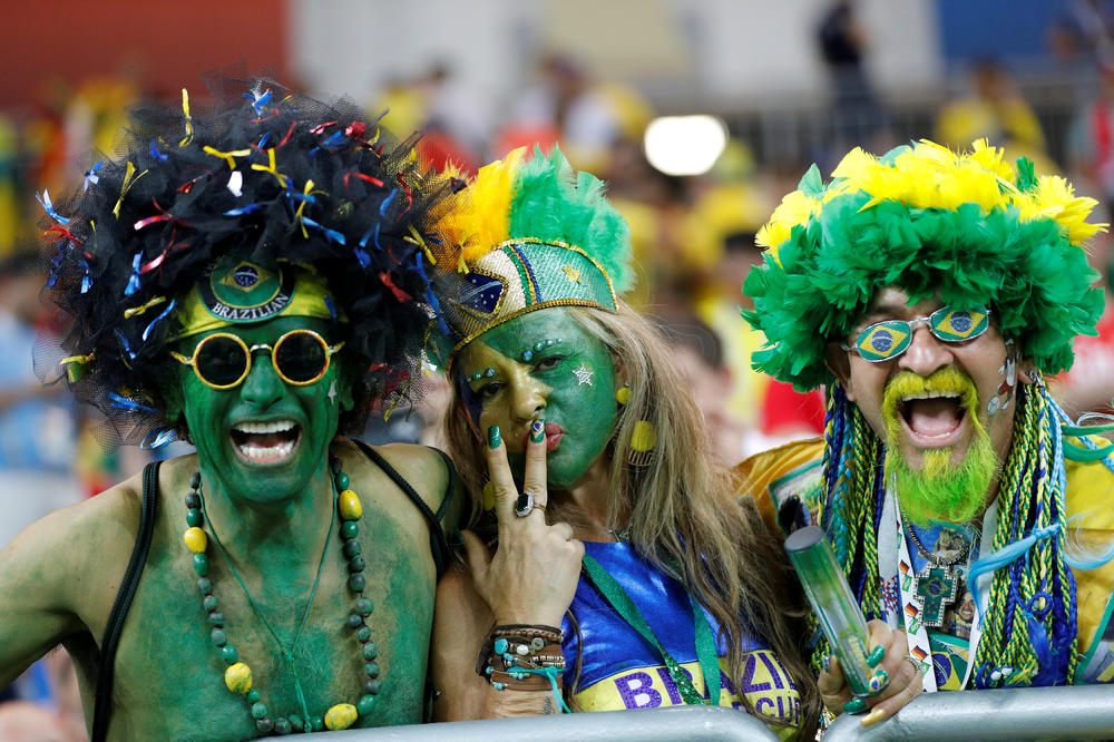 ĆAO MESI, ĆAO, ĆAO! Pogledajte kako Brazilci pozdravljaju zvezdu Argentine! (VIDEO)