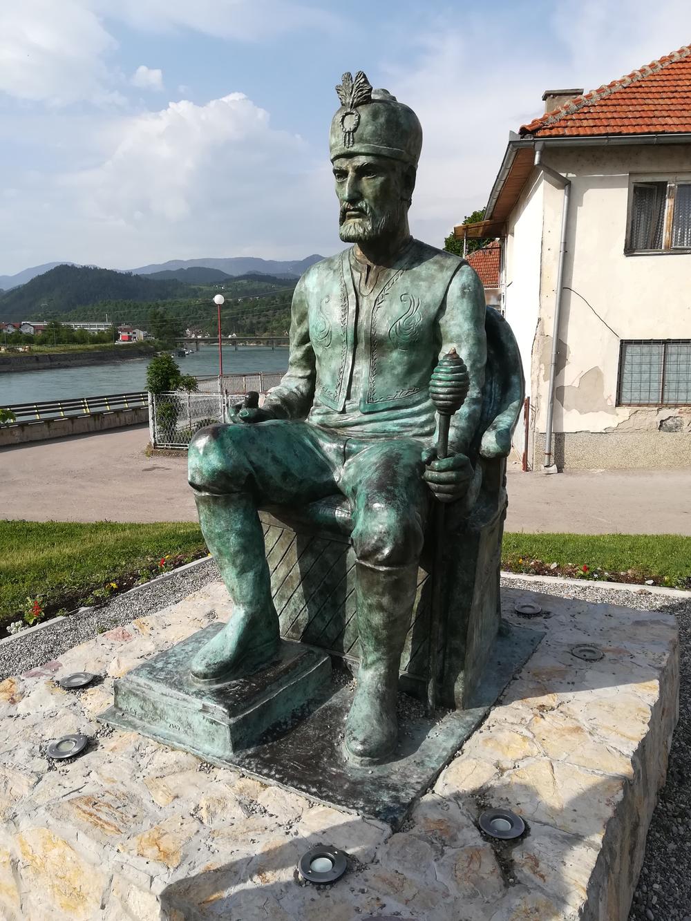 Spomenik Mehmed-paši Sokoloviću u Višegradu