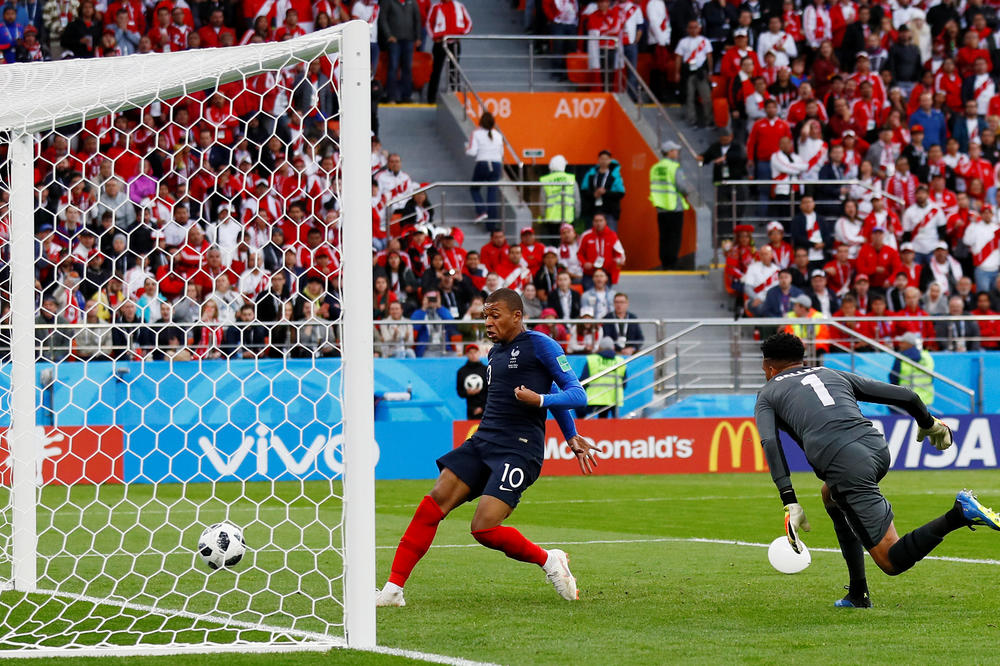 MBAPE PRESUDIO: Francuska u osmini finala, Peruanci idu kući (VIDEO)