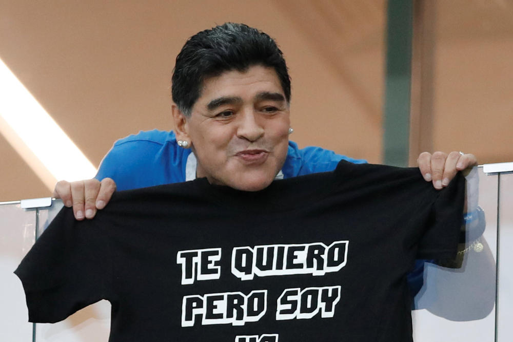 OVO JE APSOLUTNI HIT! Maradona nudi 10.000 dolara za snimak na kom umire! Ovo je najluđa ponuda fudbalske legende