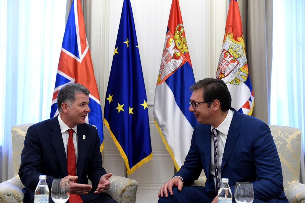 VUČIĆ POSLE RAZGOVORA SA MUROM: Interes Srbije je jačanje saradnje sa Ujedinjenim Kraljevstvom