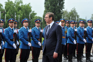 VUČIĆ PORUČIO SA ZAJEDNIČKE VEŽBE VOJSKE I POLICIJE: Nećemo dozvoliti novi egzodus i zločine nad Srbima