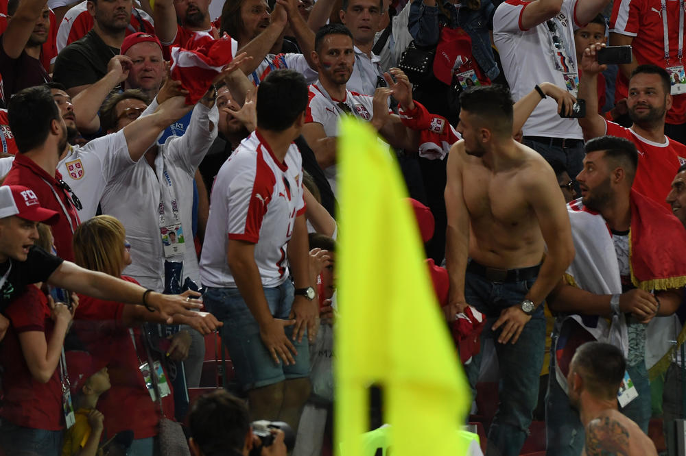 FIFA NEMILOSRDNA: Srbija kažnjena zbog navijača! Evo i zašto
