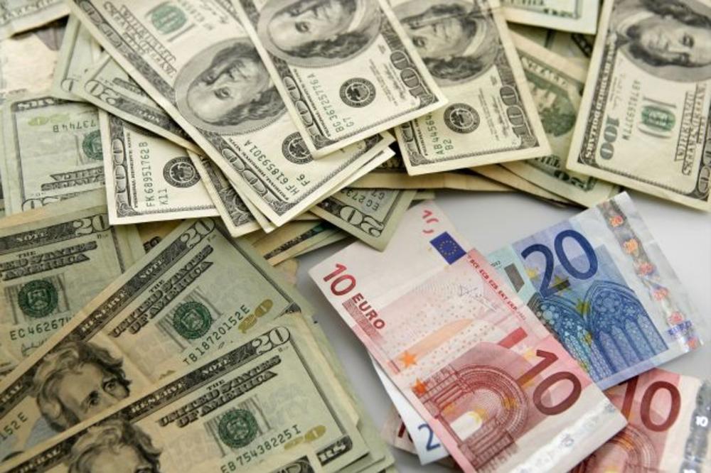 AMERIČKA VALUTA SVE NEPOPULARNIJA: Sve više zemalja umesto dolara bira ove tri valute za DEVIZNE REZERVE