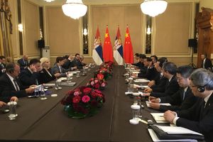 PREMIJERKA BRNABIĆ UOČI SAMITA U SOFIJI: Brz i efikasan razgovor s premijerom Kine