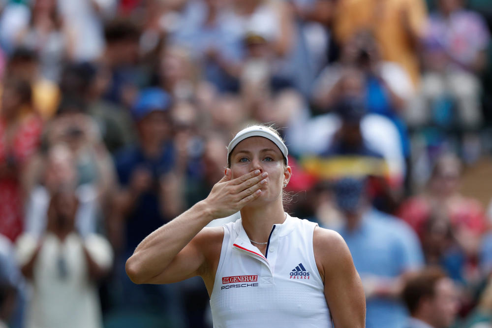 PRVI POLUFINALNI PAR: Ostapenko i Kerber za finale