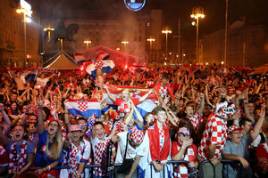AUSTRIJANCI ŠOKIRANI: Hrvati pobedu nad Rusima slavili sa fašističkim simbolima
