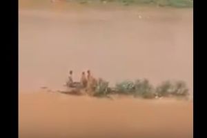 OBILNE KIŠE SRUŠILE BRANU U AVGANISTANU: 10 poginulo, poplavljena čitava dolina! Ljudi u panici bežali od stihije!