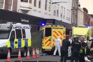 DRAMA U BRITANIJI: Muškarcu pozlilo ispred istog restorana u kome je bio Sergej Skripalj pre nego što je otrovan!