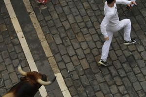 ROGOVI UŽASA: Na poslednjoj trci bikova u Pamploni najviše povređenih (FOTO, VIDEO)
