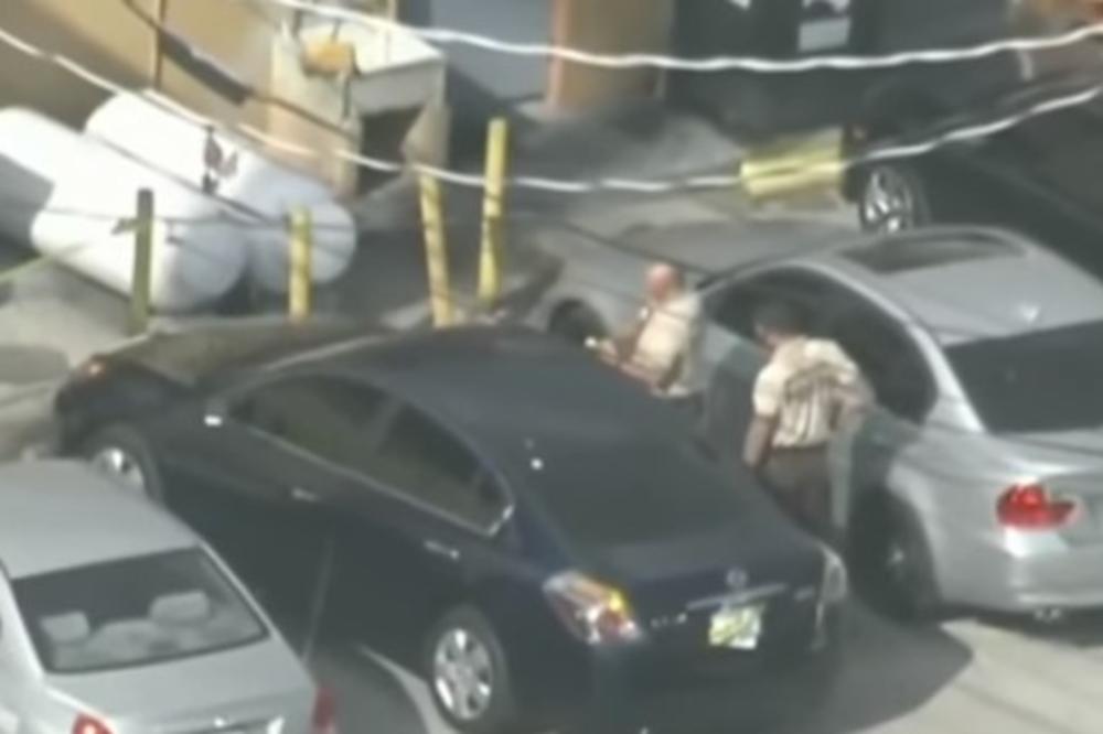 HOROR NA FLORIDI: Majka ostavila bebu u autu i otišla na posao, posle 8 sati sačekao je jezivi prizor! (VIDEO)