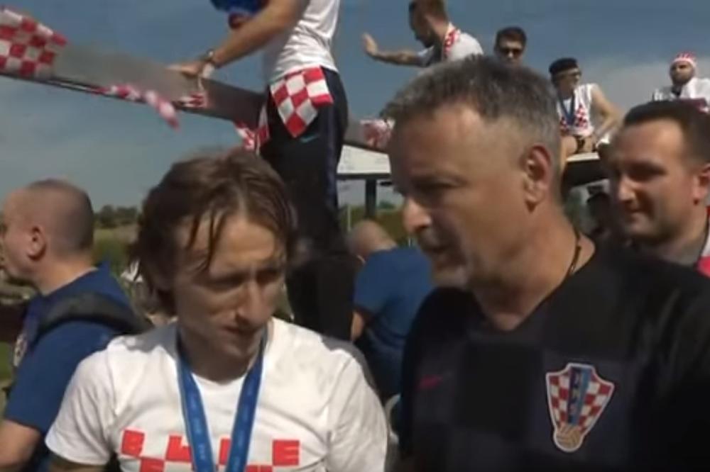EVO DOKAZA DA JE MODRIĆ ORGANIZOVAO USTAŠKI PIR: Pogledajte kako je kapiten Hrvatske priznao Tompsonu da mora da peva na Trgu bana Jelačića! (VIDEO)
